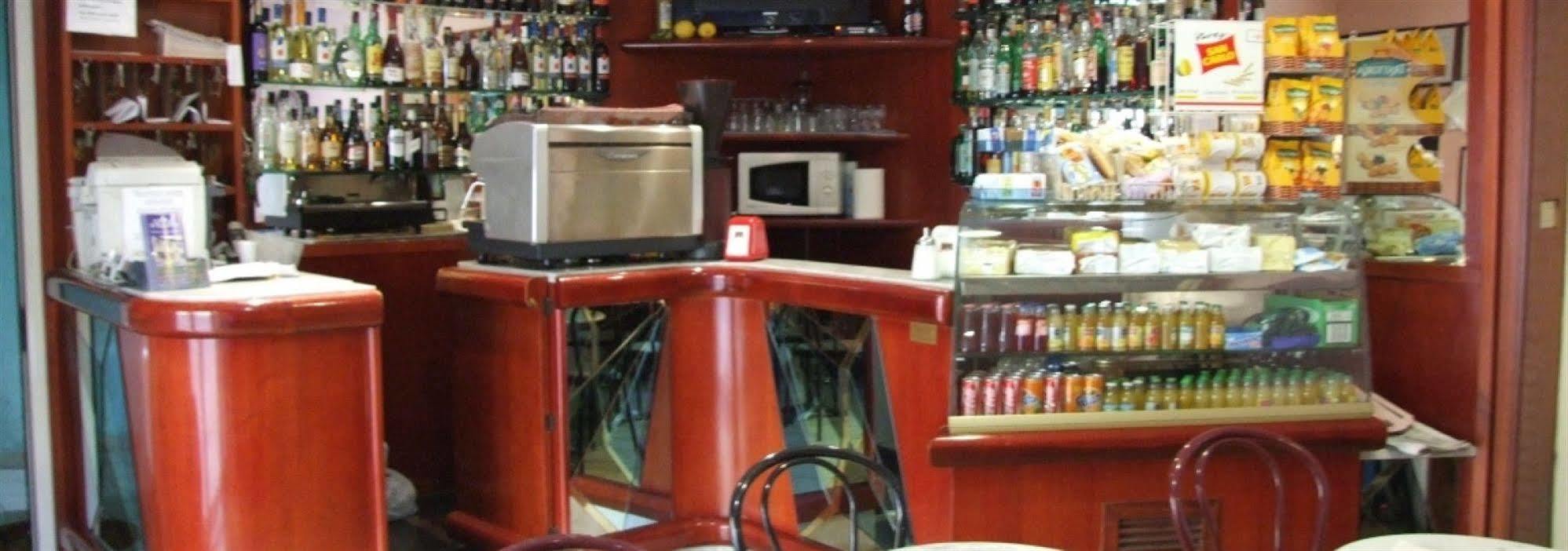 Hotel Terranova Pise Extérieur photo