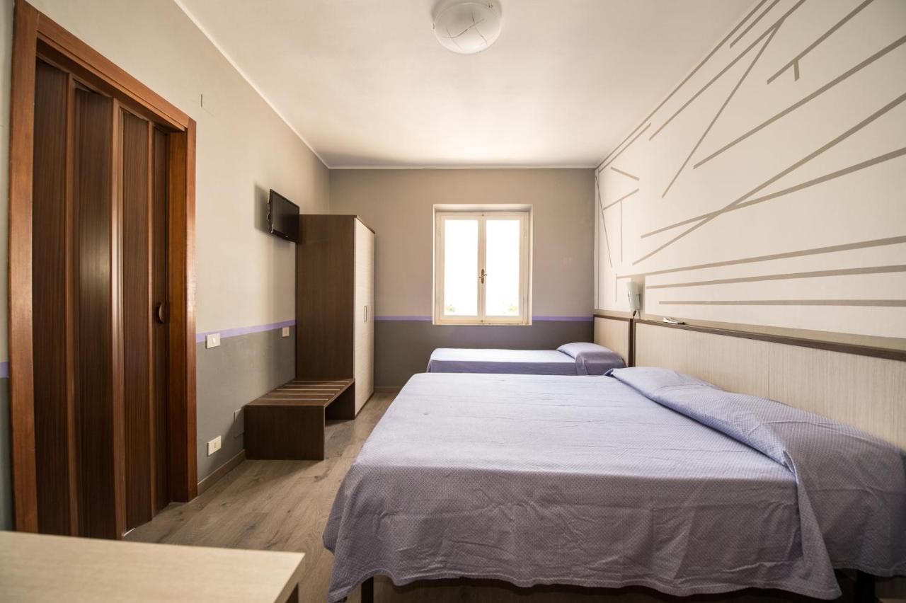 Hotel Terranova Pise Extérieur photo